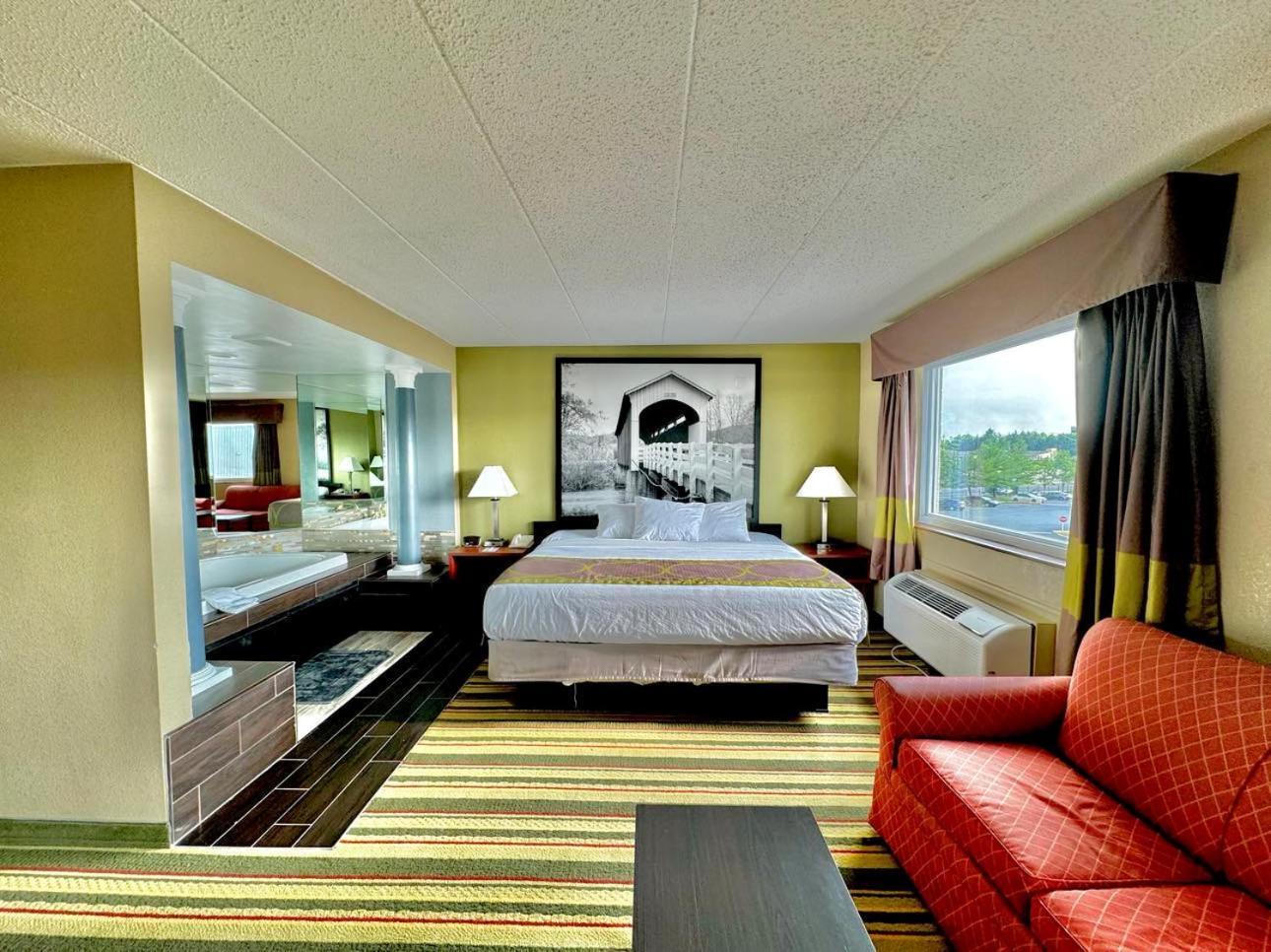 Super 8 By Wyndham Frederick Otel Dış mekan fotoğraf
